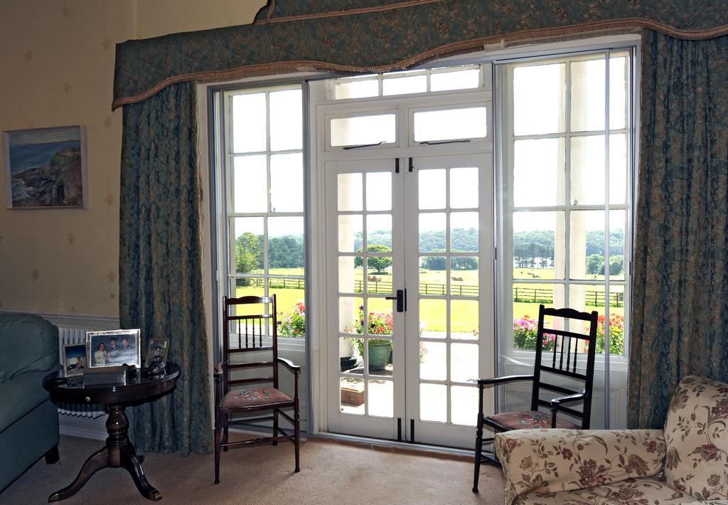Penzion Boulston Manor Haverfordwest Exteriér fotografie